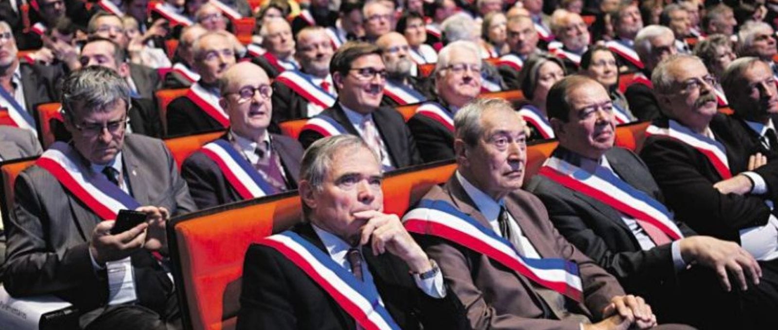 Exclure les hommes de la politique, une nécessité ?