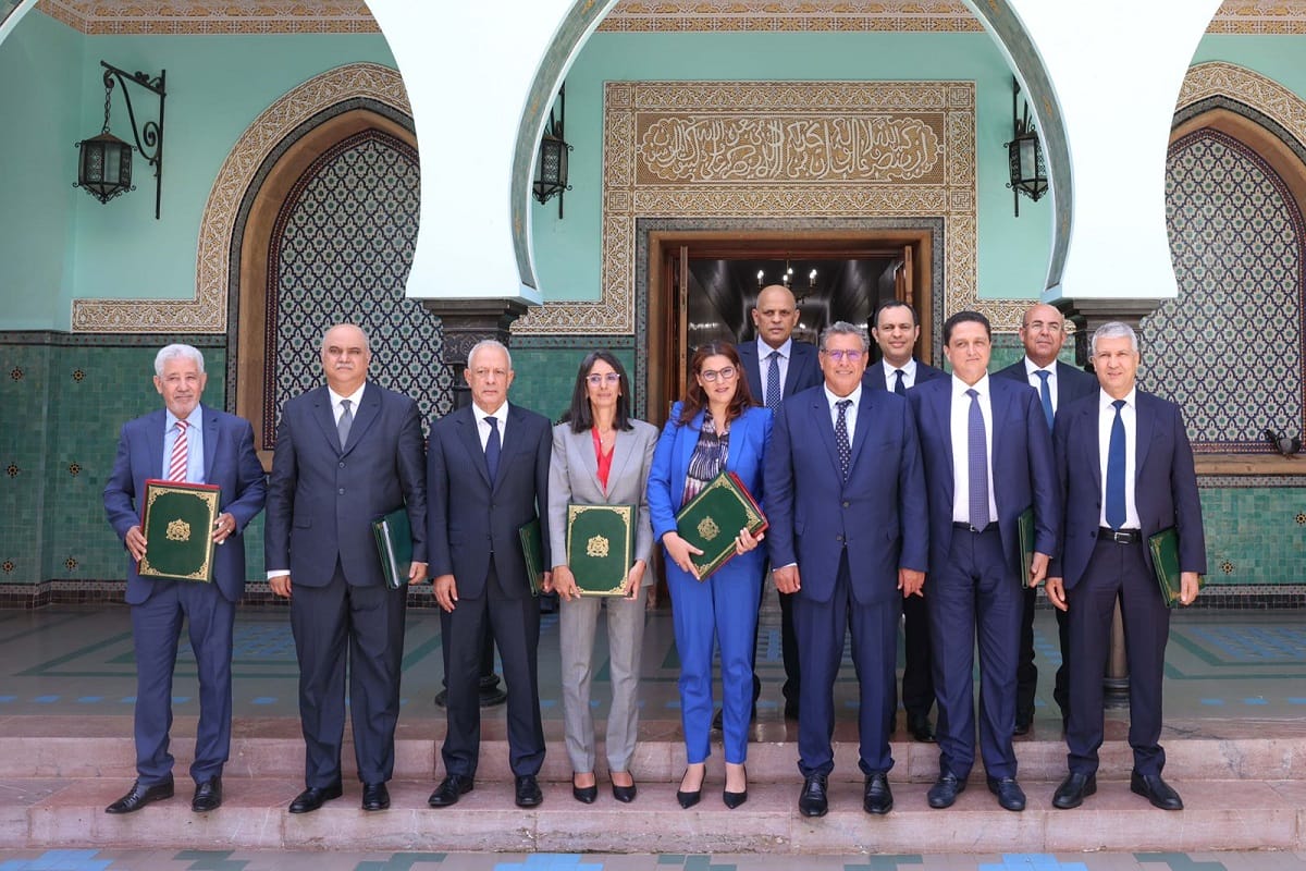 Aziz Akhannouch préside la cérémonie de signature d’une convention-cadre pour le soutien aux victimes des récents feux de forêts © DR