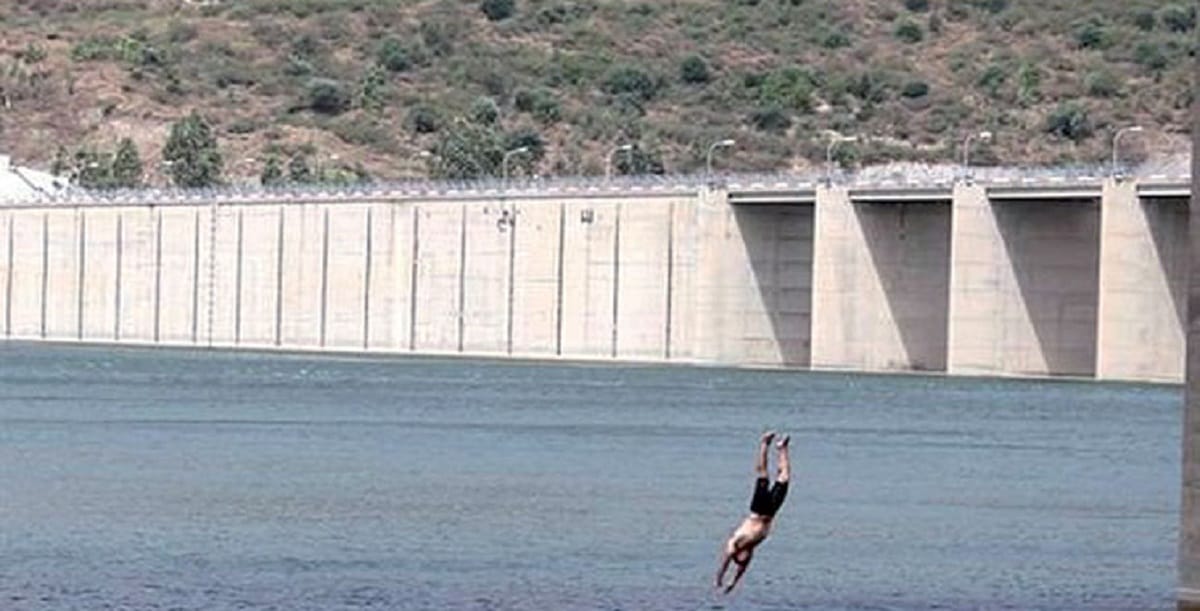 La baignade dans les retenues de barrages est dangereuse © DR