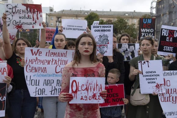 Pour Zelenksy, le «procès» des prisonniers de guerre ukrainiens à Marioupol rendra toute négociation de paix avec Moscou impossible