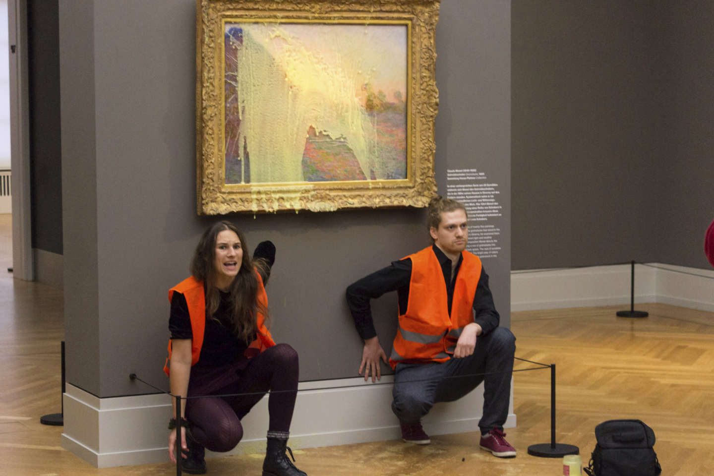 Tableau de Monet aspergé …, jusqu'où iront les activistes écologistes ?