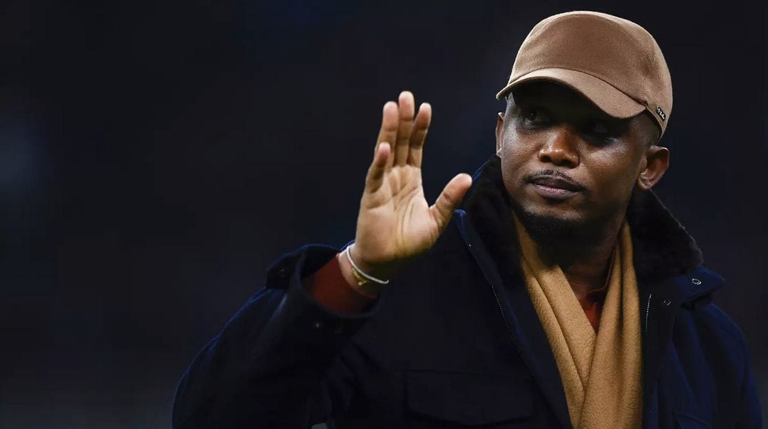 Pourquoi Samuel Eto'o a-t-il violemment agressé un Youtubeur algérien ?