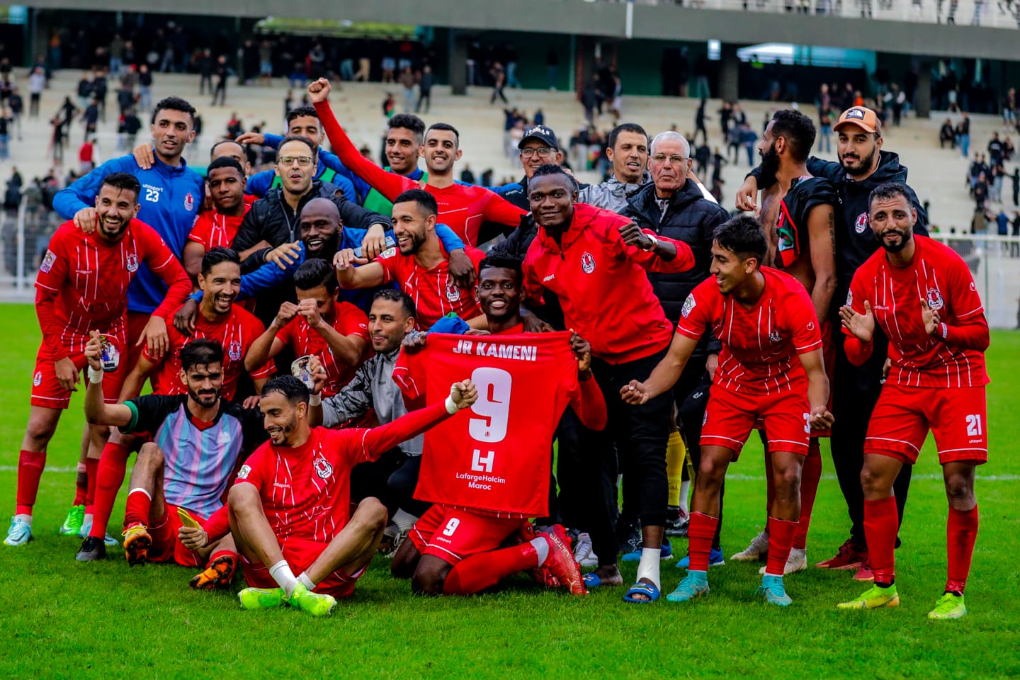 Botola Pro Inwi : le FUS enchaîne, le WAC cartonne et le Raja se rattrape