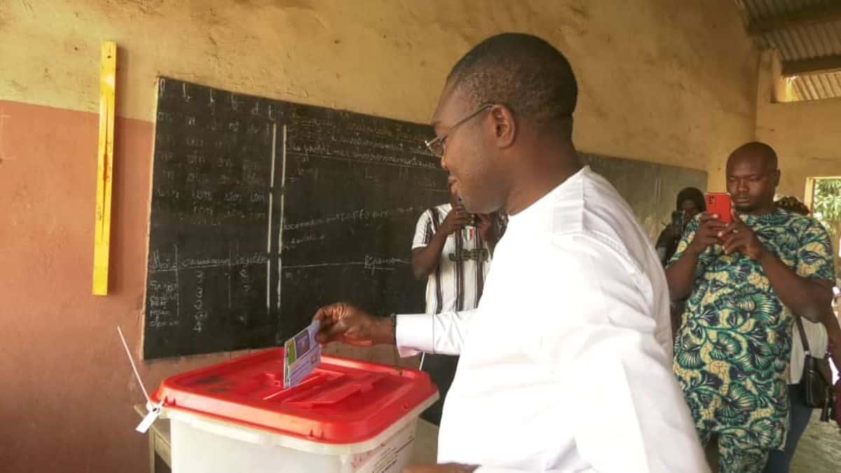 Bénin : faible affluence aux législatives Bénin : faible affluence aux législatives