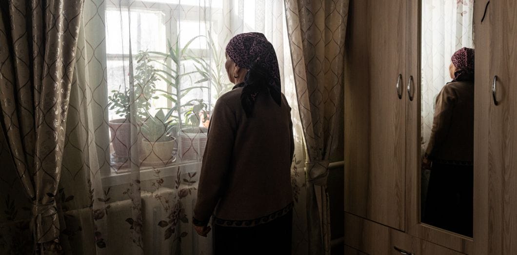 «Rééduquées» de force par Pékin, les victimes de la répression chinoise au Xinjiang témoignent