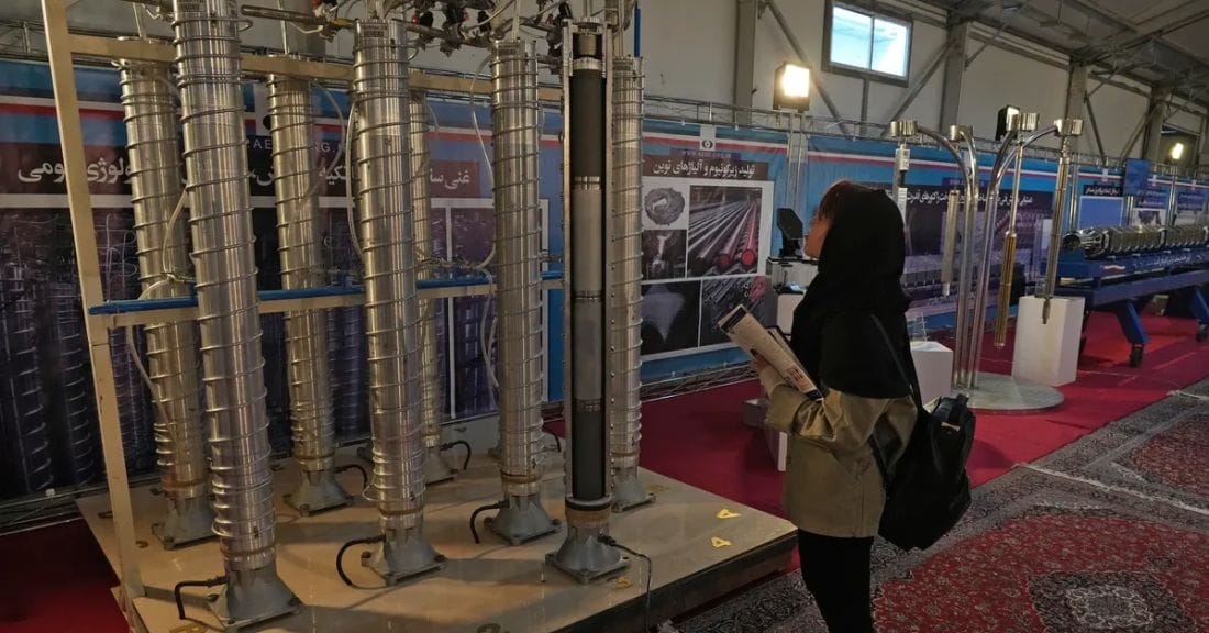 Téhéran «à 12 jours de produire la bombe atomique» ?