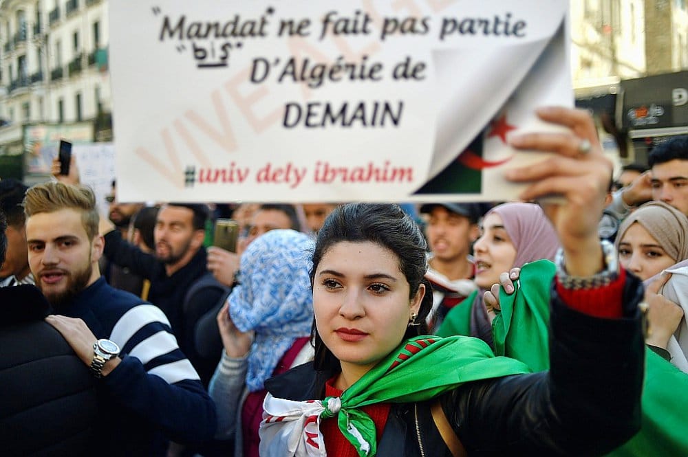 Algérie : comment le régime étouffe la société civile ?