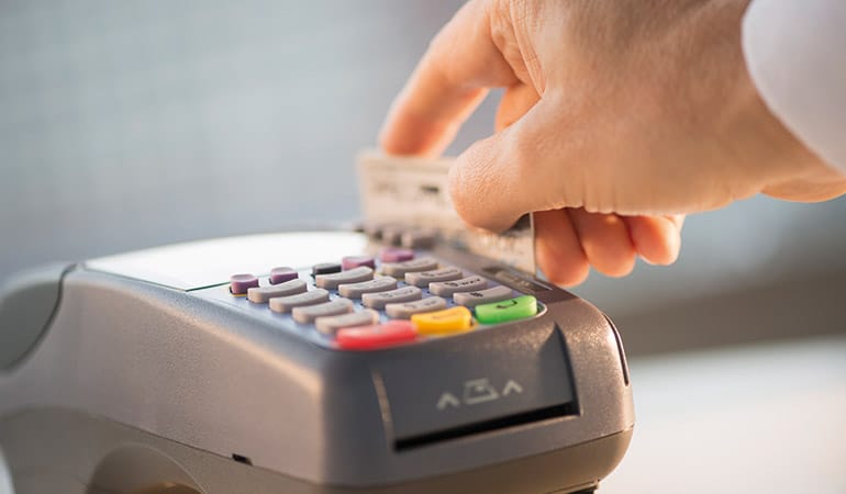 Le Maroc compte 22,6 millions de cartes bancaires en 2024