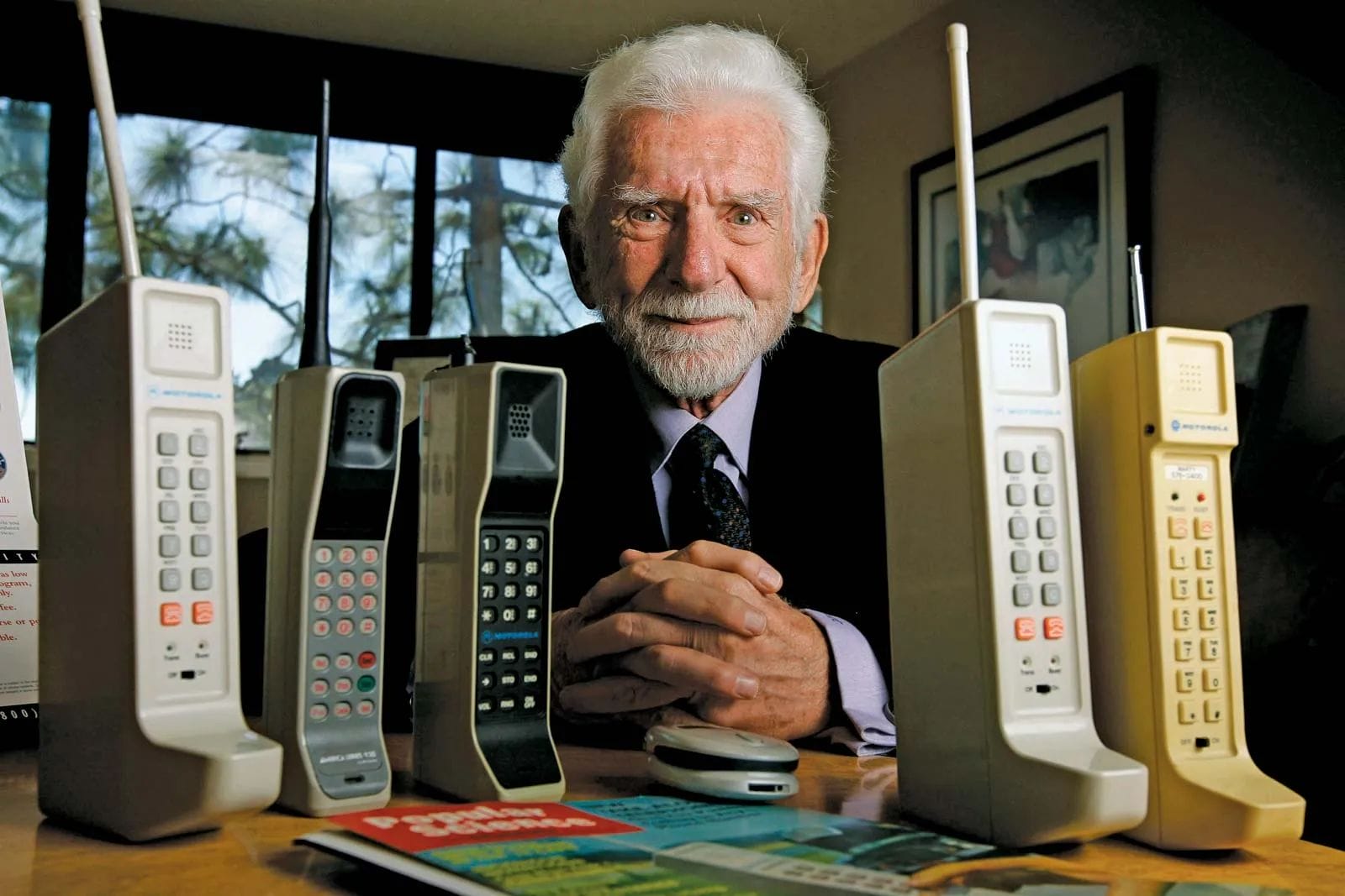 Il y a 50 ans, Martin Cooper, l'inventeur du portable, passait le premier appel mobile