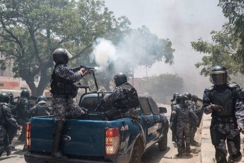 Sénégal : 9 morts dans des affrontements après la condamnation de l’opposant Sonko 