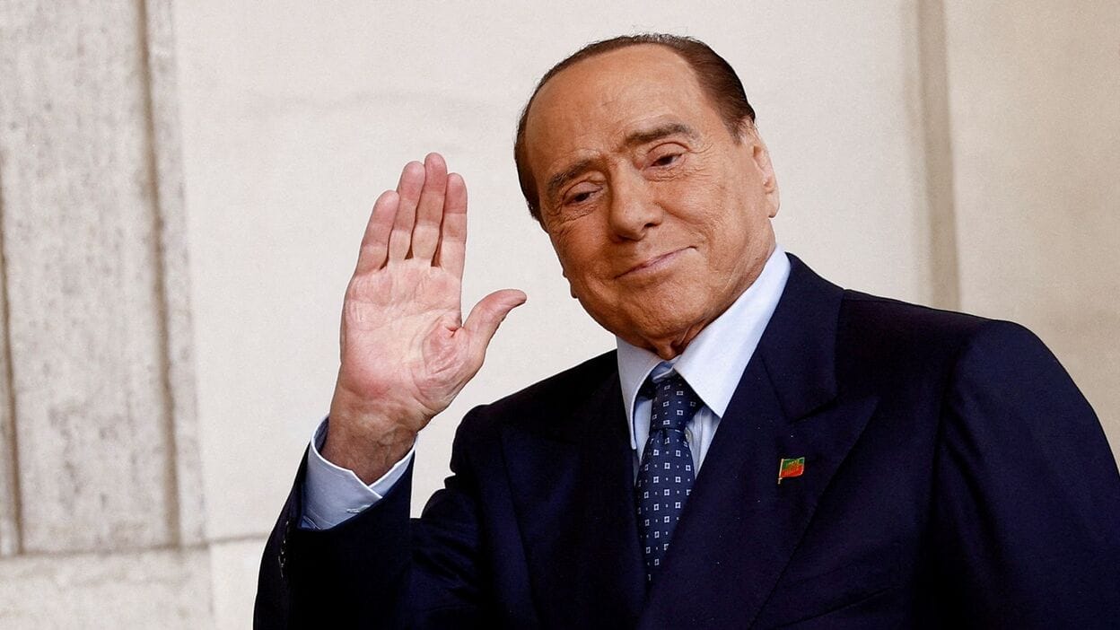 Silvio Berlusconi, ex-président italien, tire sa révérence à 86 ans