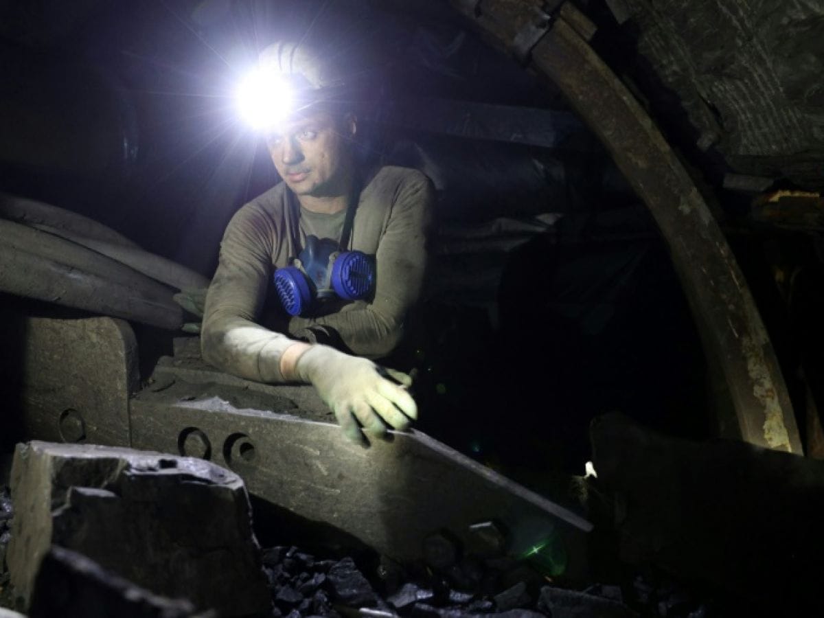 Les mines de charbon ukrainiennes sont la cible d’attaques répétées de la part de Moscou, qui vise les infrastructures énergétiques du pays