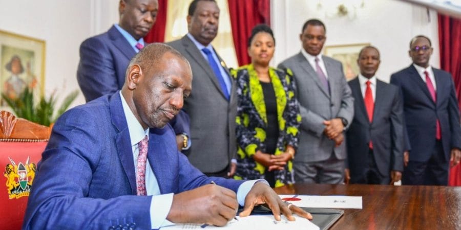 Kenya : la loi de Finances controversée du président Ruto 1 william ruto