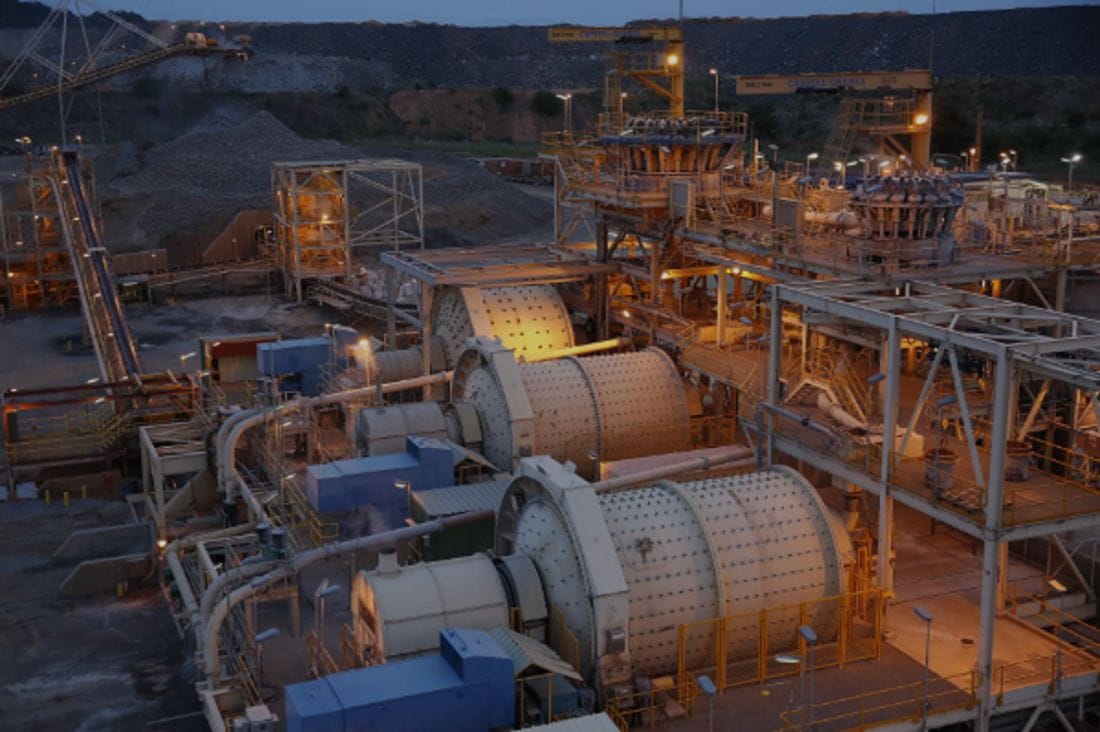 Sénégal : Endeavour construira une centrale solaire à la mine d’or Sabodala-Massawa