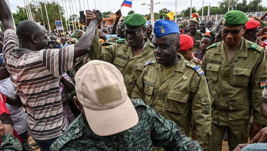 Niger : l'ultimatum de la Cédéao a expiré, l'espace aérien fermé 1 Niger : fermeture de l’espace aérien