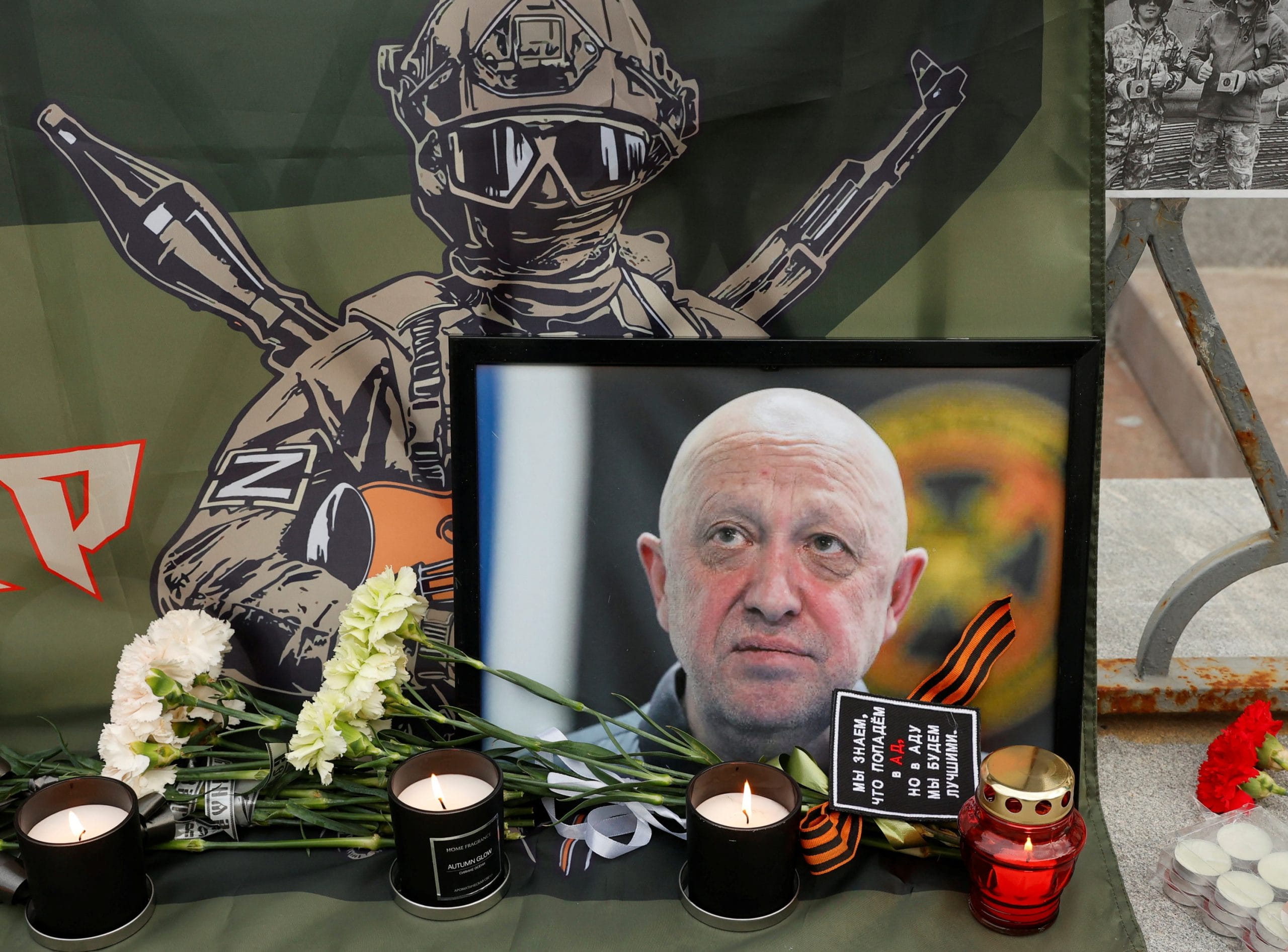 Makeshift memorial in Moscow for Wagner’s Prigozhin believed killed in plane crash Comment le crash du jet de Prigojine a décapité le Groupe Wagner