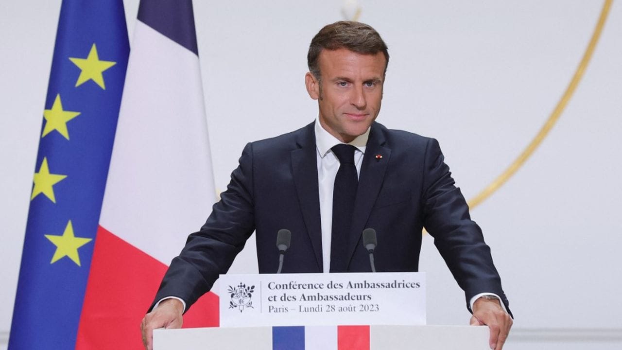 Macron : la France ne cédera pas à l’ultimatum de la junte nigérienne