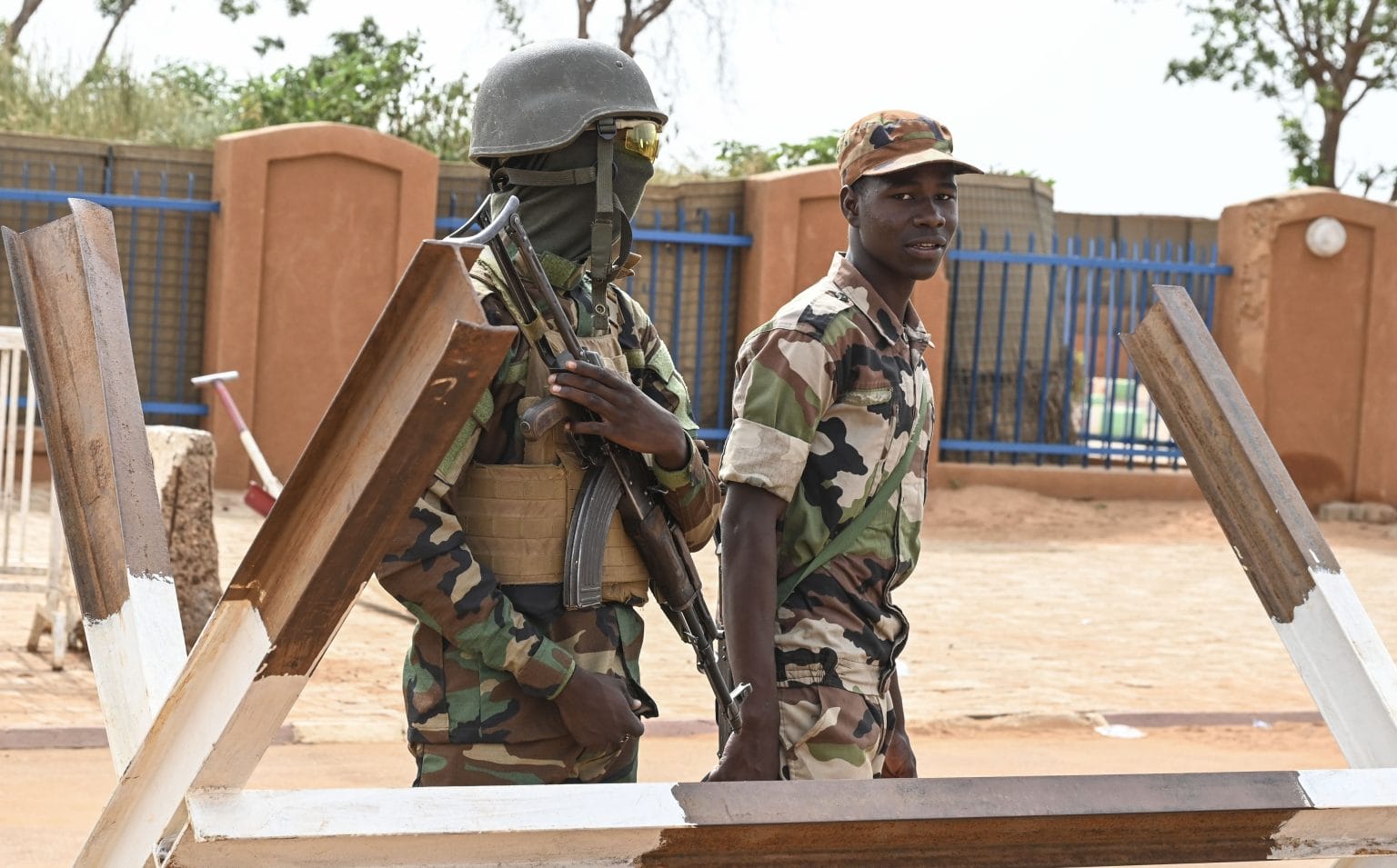 Le Burkina Faso autorise le déploiement militaire au Niger