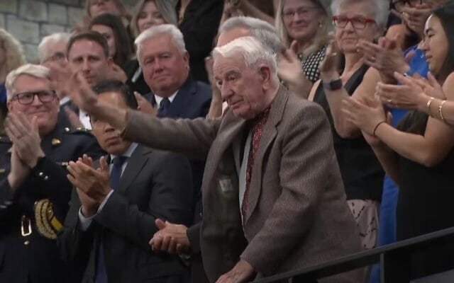 Canada : polémique après un hommage à un ex-soldat nazi au Parlement