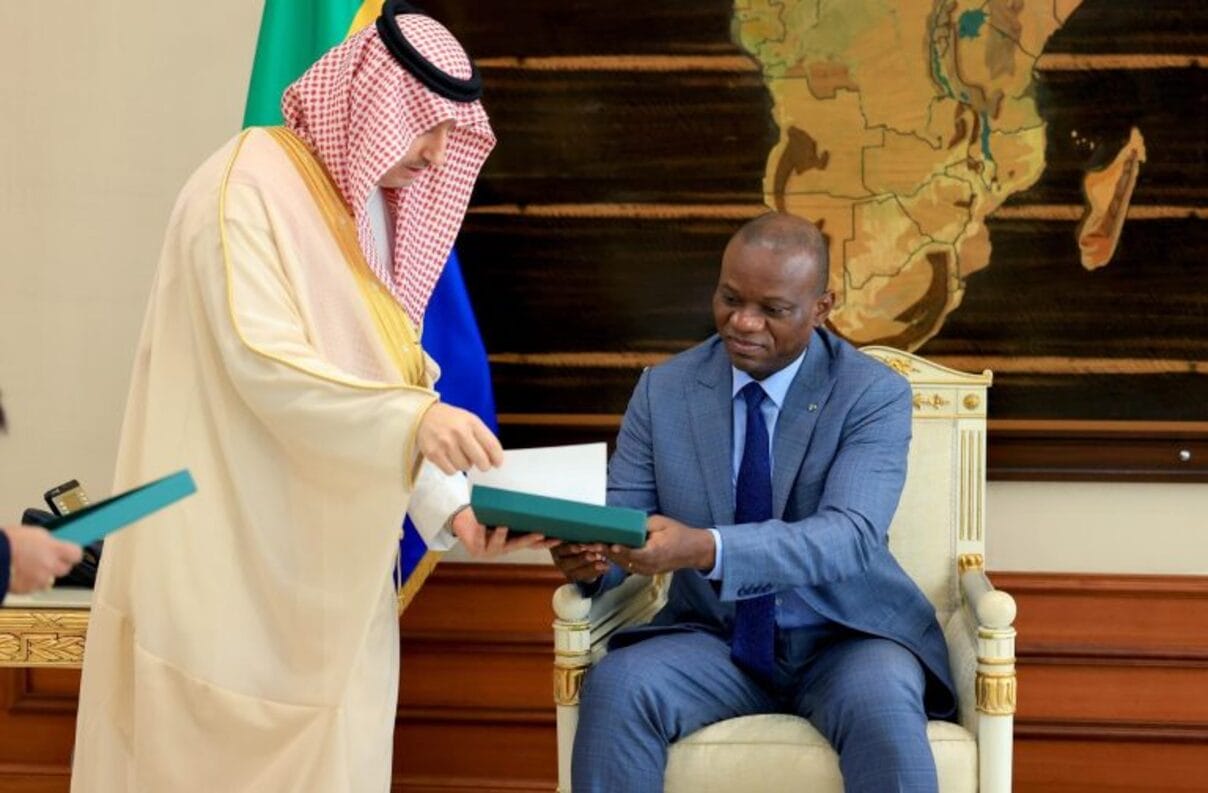 Gabon : le président de la transition se rend en Arabie Saoudite