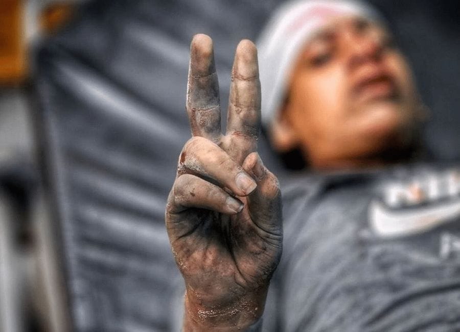 «David face à Goliath» 4 image enfants victoire gaza e1699025317601