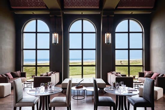 Restaurant George : un régal culinaire avec vue sur le golf et l'océan