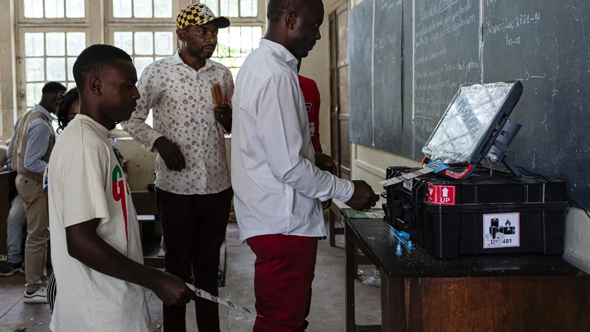 RDC : jour de vote pour une élection décisive