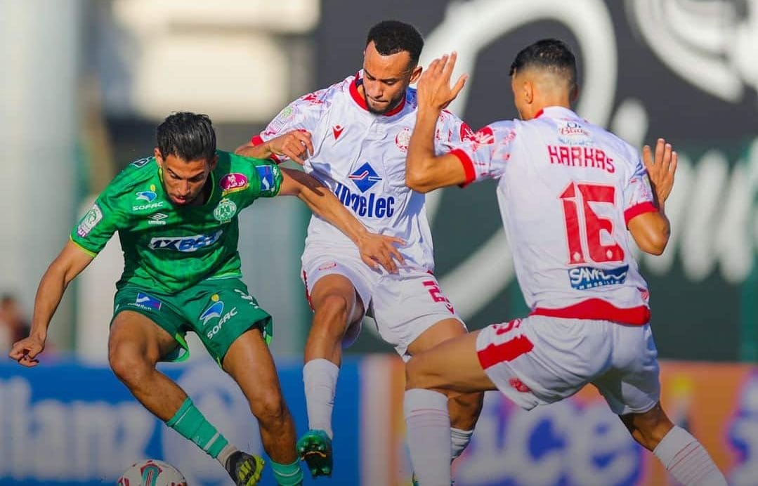 Botola Pro Inwi : le derby casablancais à huis clos