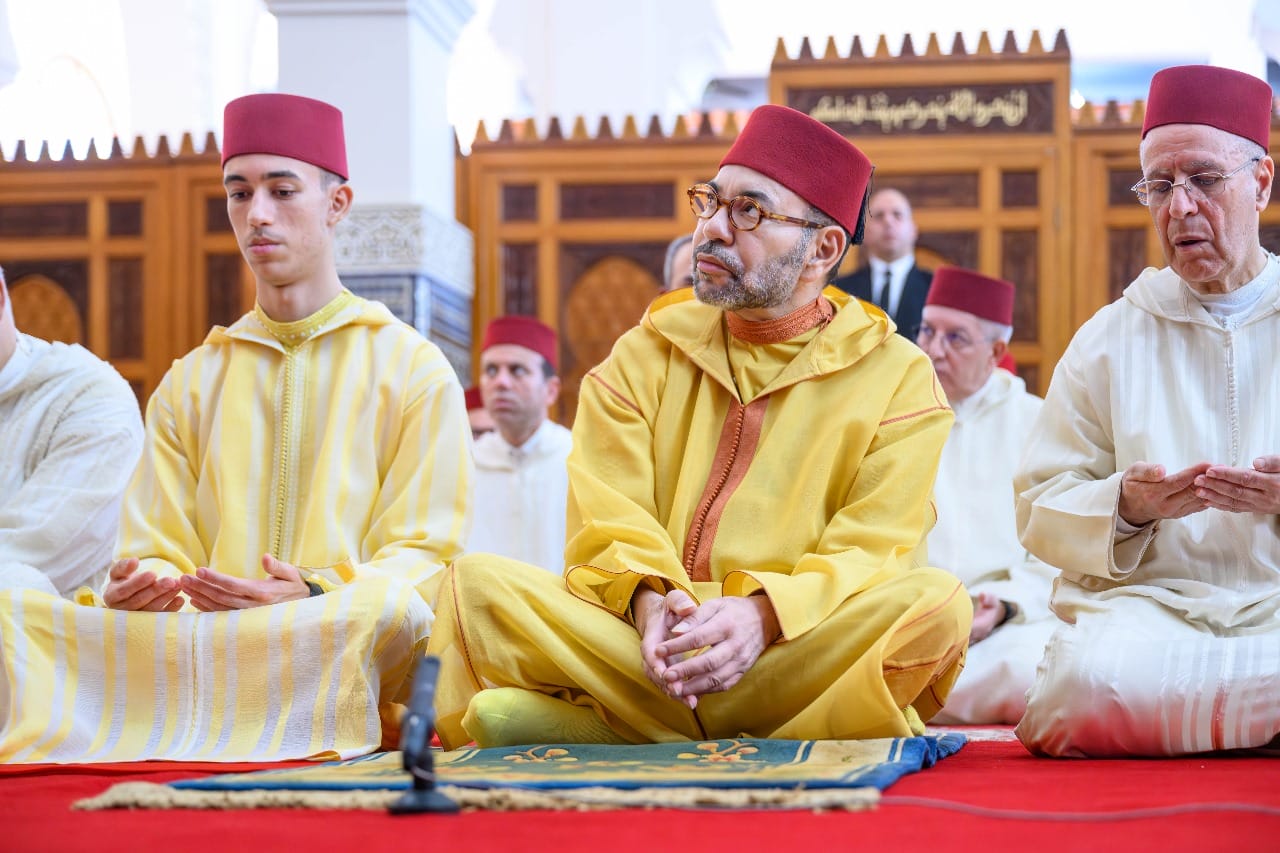 Casablanca : le roi Mohammed VI préside la célébration de Laylat Al-Qadr à la mosquée Hassan II