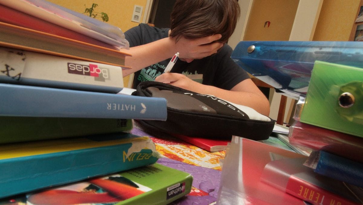 La phobie scolaire : le burn-out des jeunes ?