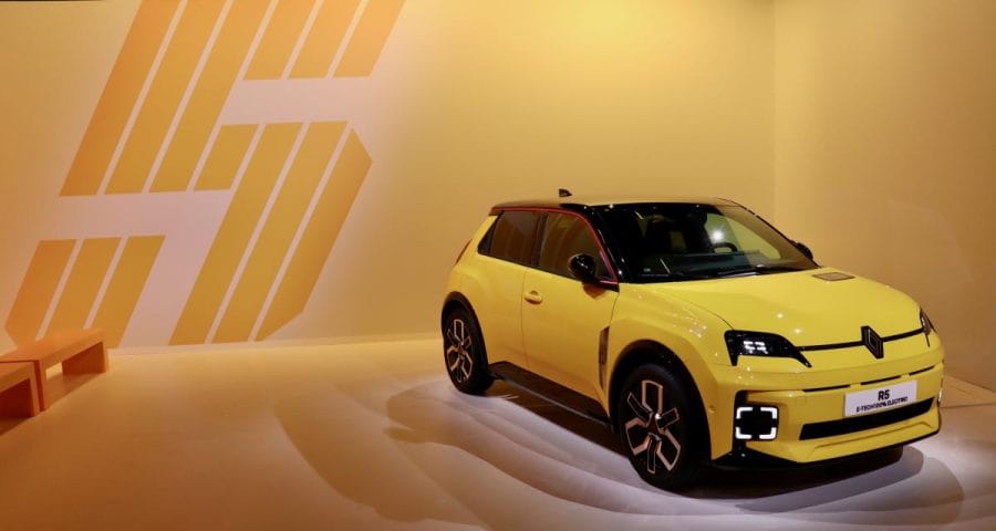 Pourquoi Renault joue son avenir avec sa nouvelle voiture R5 ?