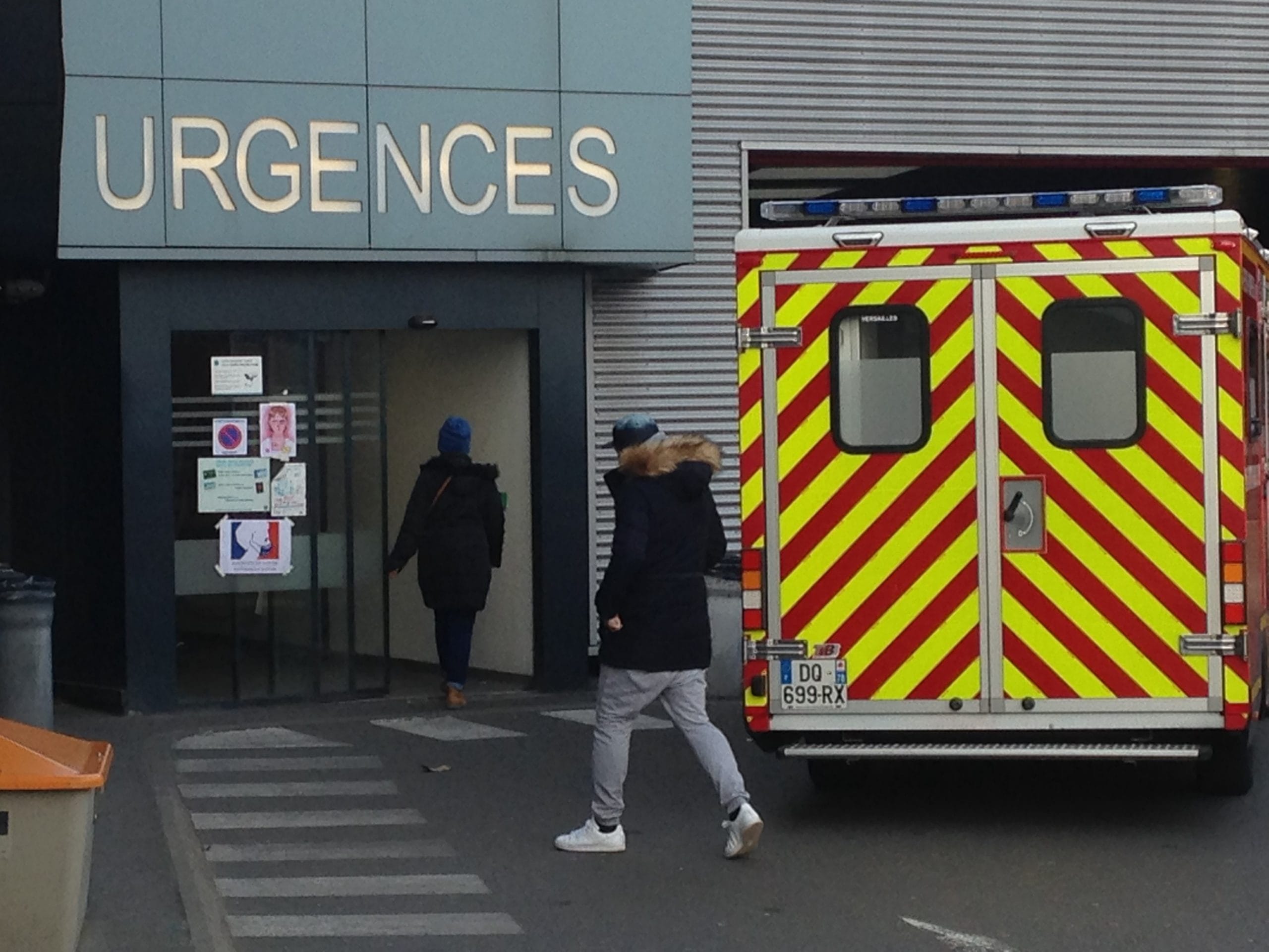 France : renvoyée des urgences, une femme décède