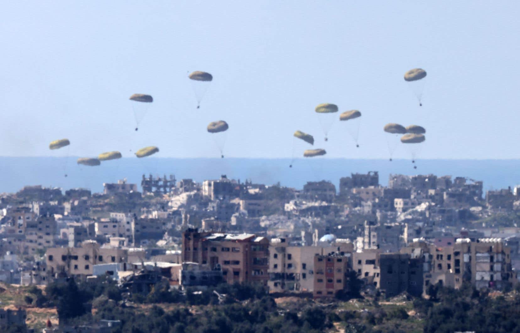 Au premier jour du Ramadan, l’aide humanitaire marocaine atterrit à Gaza