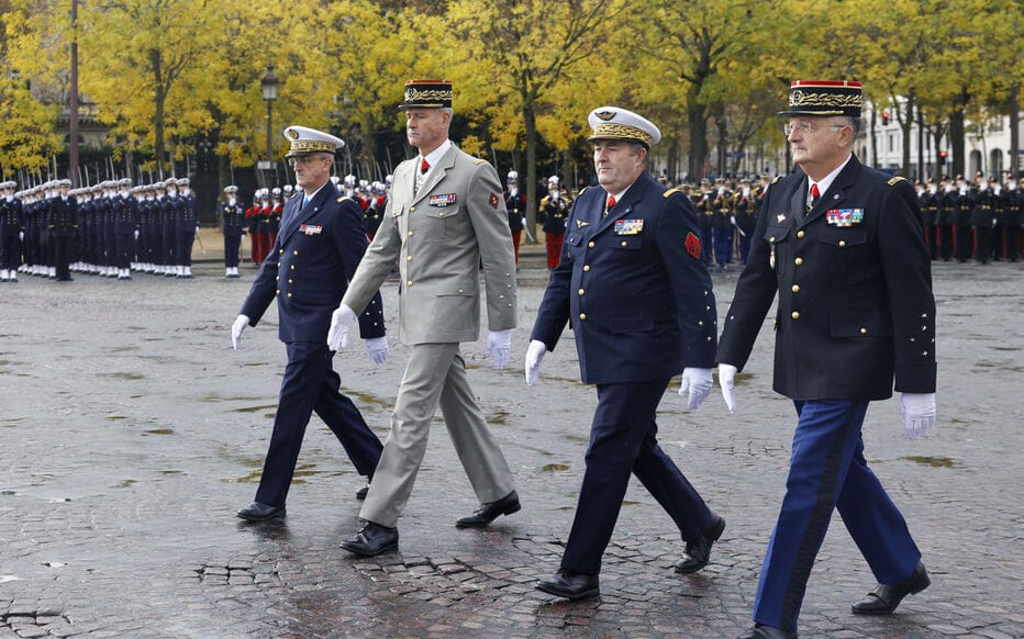 L’armée française, sur le pied de guerre