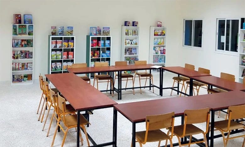 Bibliothèques scolaires : Chakib Benmoussa encourage la lecture dans les écoles primaires