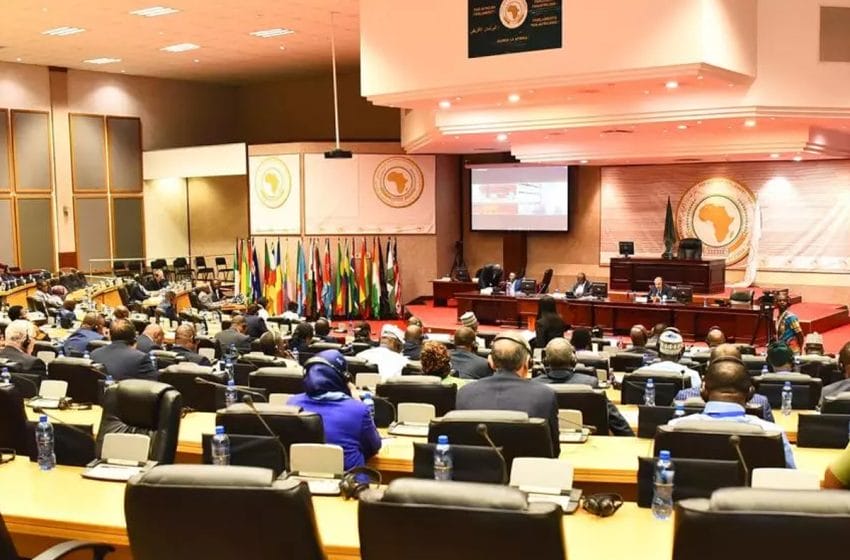 Ouverture d'une session ordinaire du PAP en présence de députés marocains