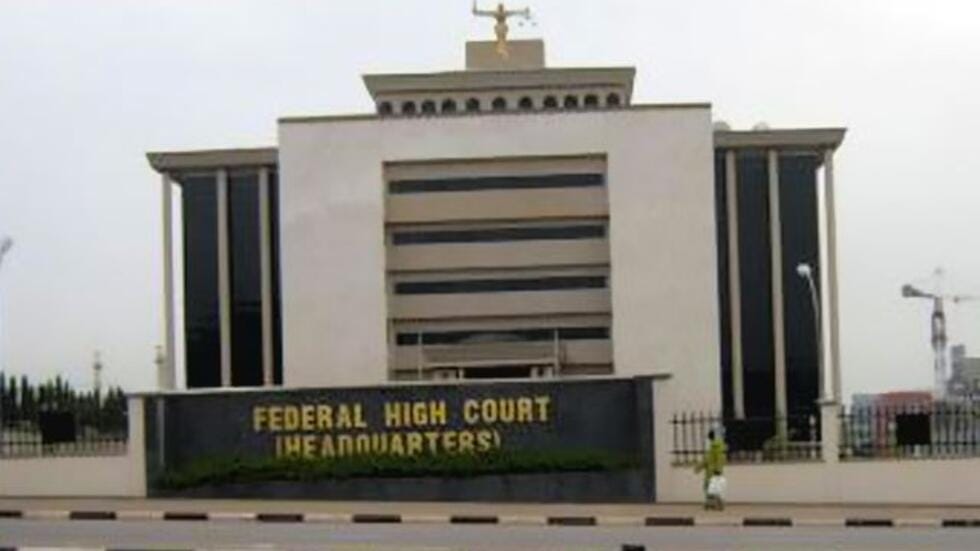 Nigeria : la justice condamne le gouvernement à divulguer son accord avec X