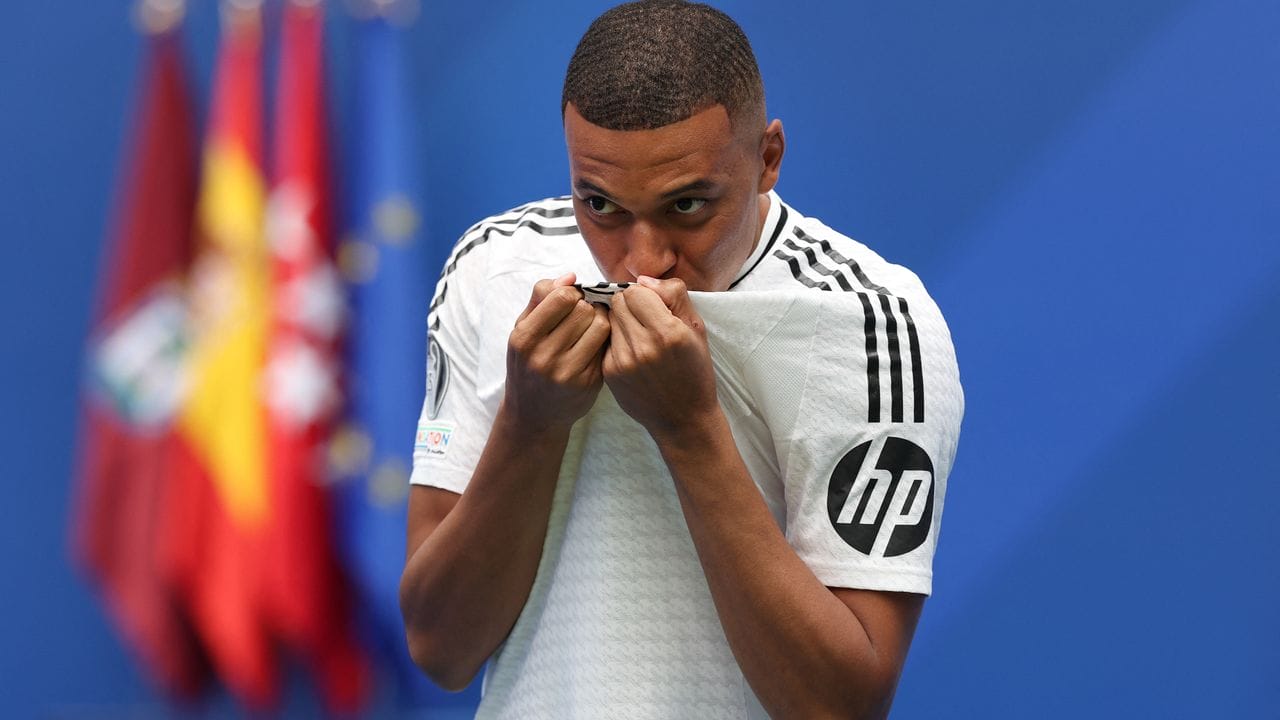 La présentation XXL de Kylian Mbappé au Real de Madrid