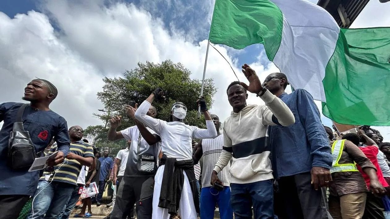 Au moins treize morts lors manifestations contre la vie chère au Nigeria