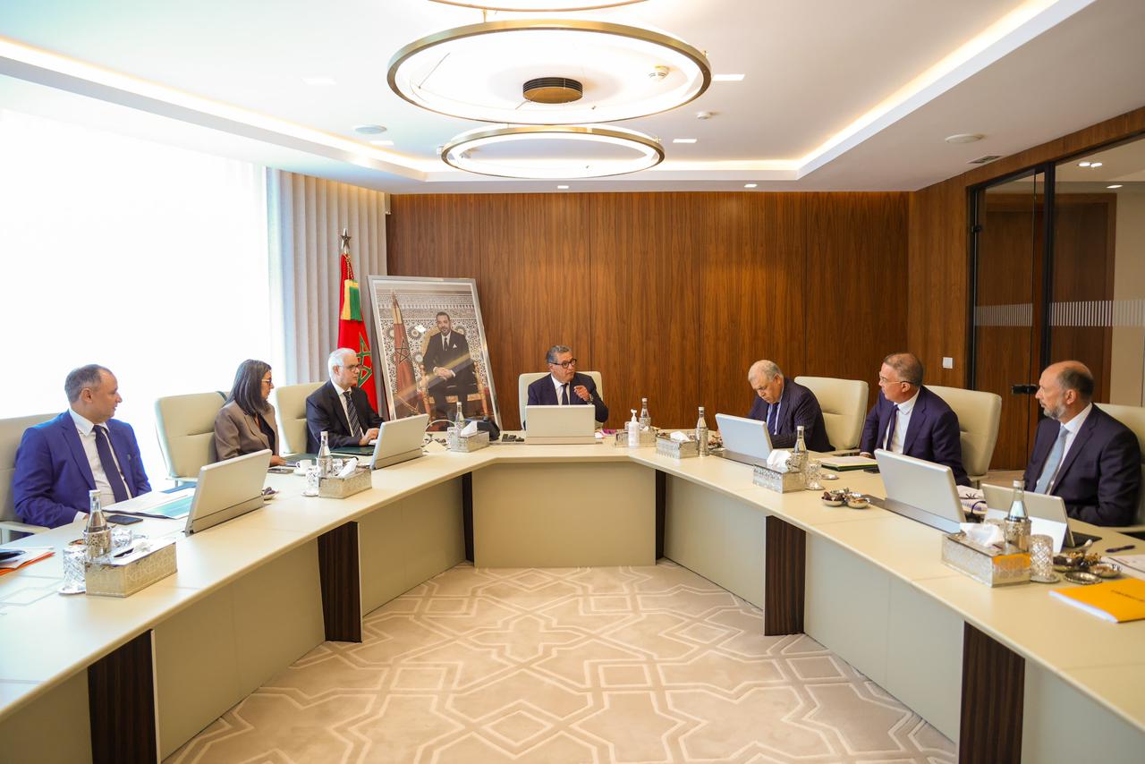 Akhannouch préside une réunion sur l’hydrogène vert