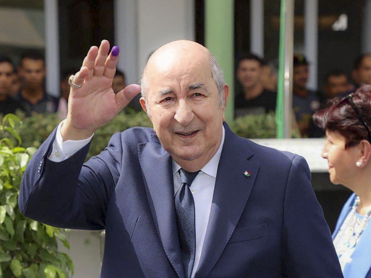 Présidentielle en Algérie : Tebboune passa dans la cacophonie