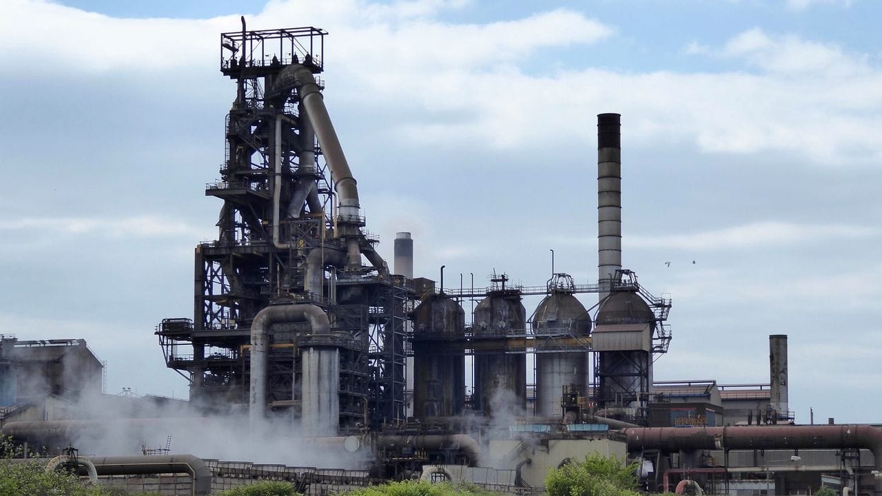 Royaume-Uni : des milliers d’emplois seront supprimés durant ce mois