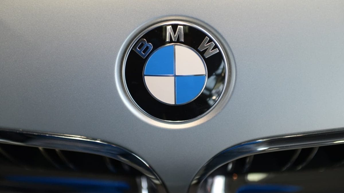 Automobile : BMW contraint de réduire ses prévisions après rappels massifs