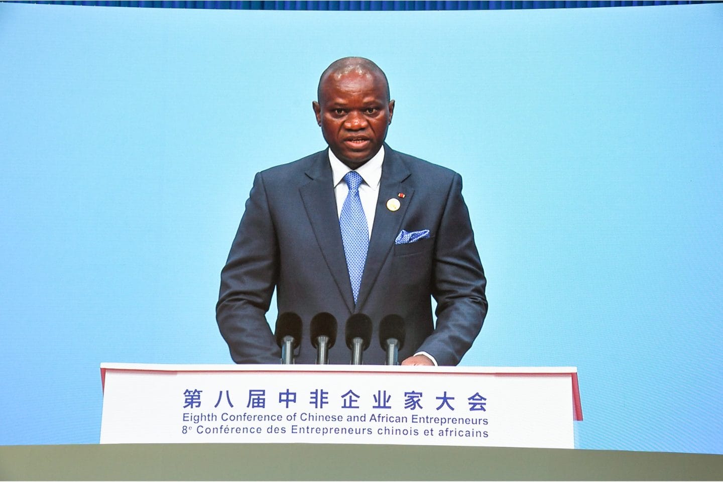 Le Gabon obtient un prêt de 3,2 milliards de dollars d’Afreximbank