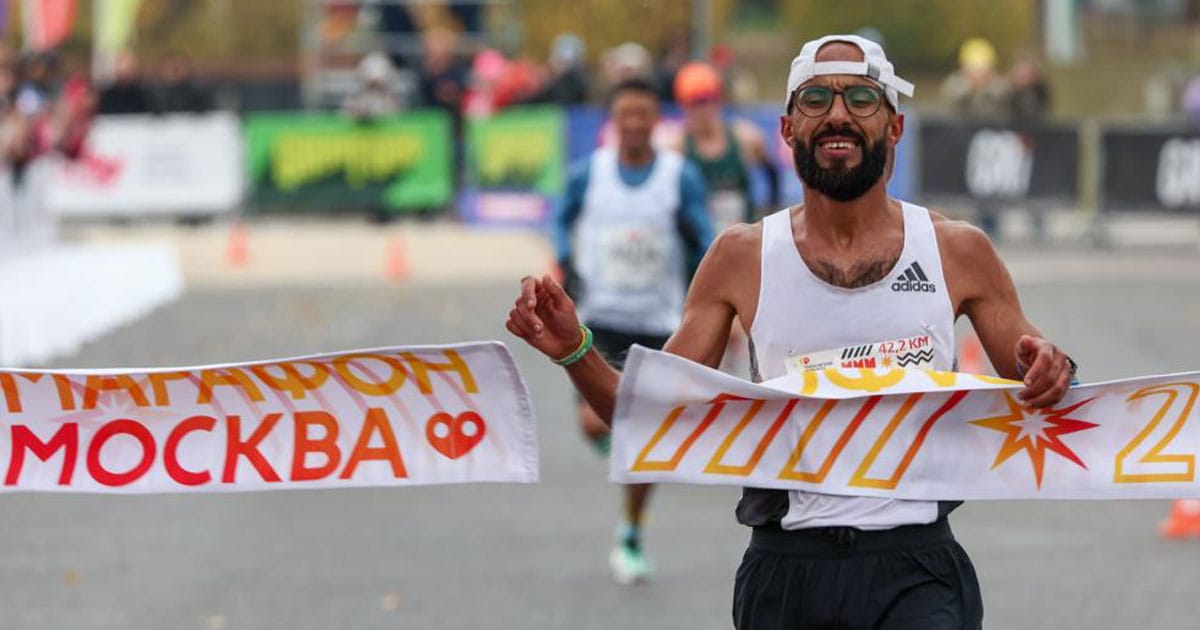 Youness Bennar remporte le marathon de Moscou