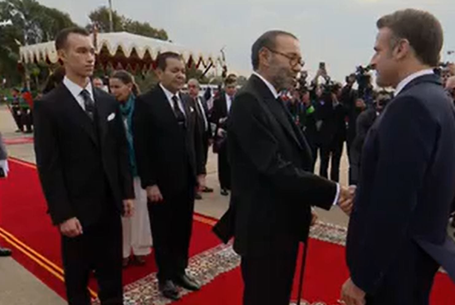 Arrivée d’Emmanuel Macron à l’aéroport de Rabat-Salé