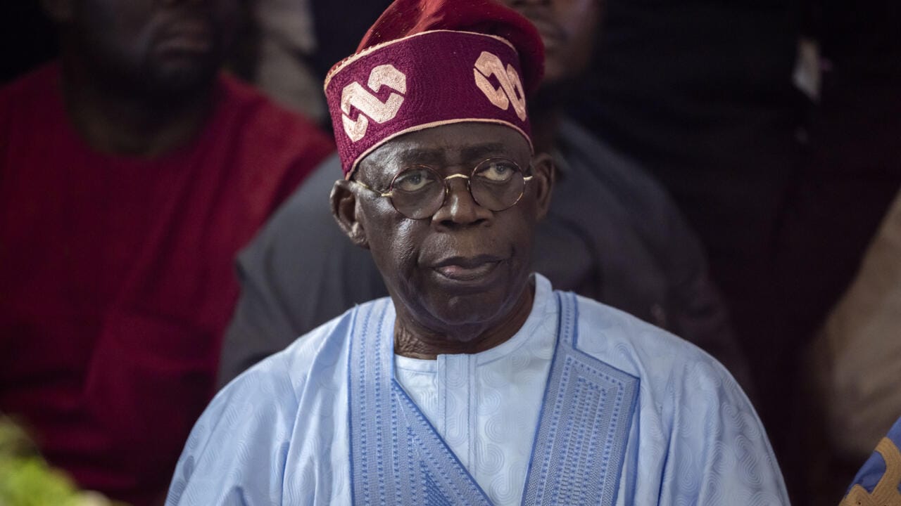 Nigeria: Bola Tinubu présente le budget 2025 avec un déficit record