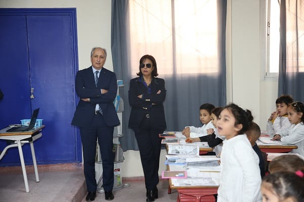 Ecoles pionnières : Berrada visite des établissements scolaires à Casablanca