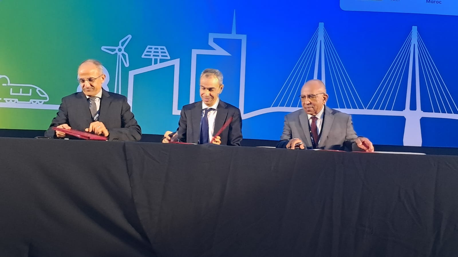 LafargeHolcim, FMCI et la FNBTP ont signé plusieurs conventions pour une construction écoresponsable