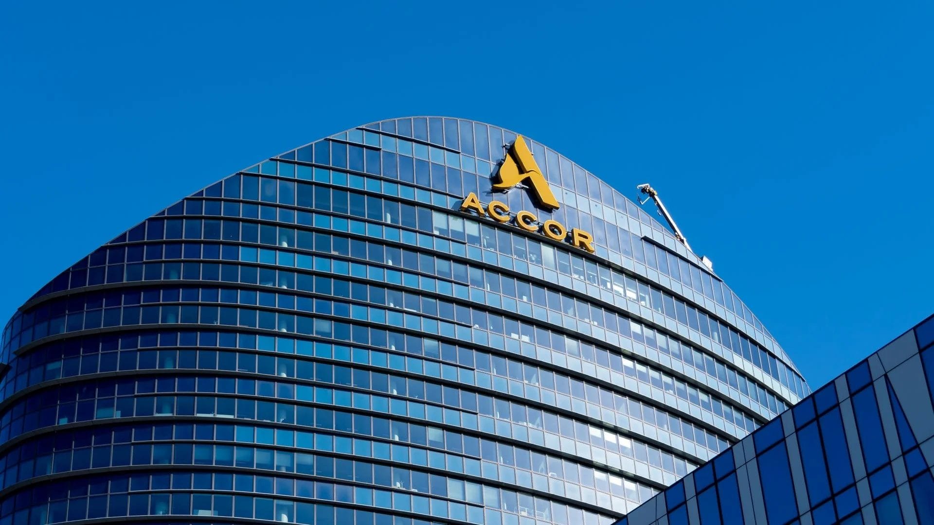 Accor affiche une année record en 2024 avec une croissance solide et des perspectives prometteuses pour 2025